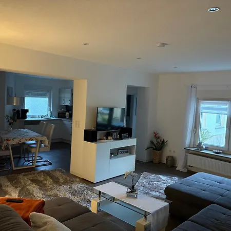 Melanie 300 Meter Zur Therme 아파트