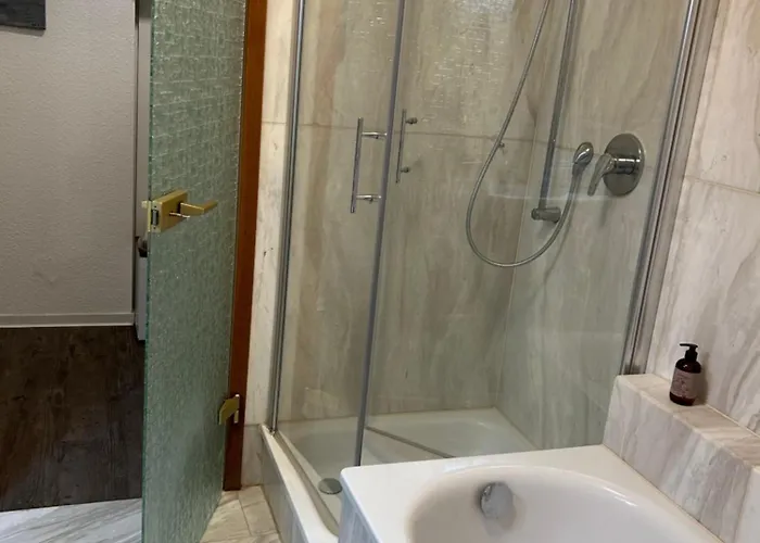 Melanie 300 Meter Zur Therme 公寓 *